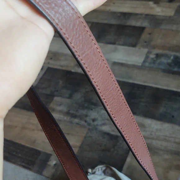 G.H. Bass & Co Brown Leather Crossbody Bag - Picture 9 of 12